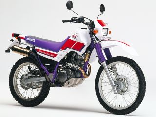 ヤマハ（YAMAHA）2000年 SEROW 225WE・マイナーチェンジのカタログ情報