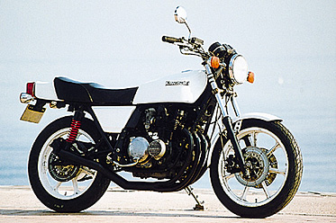 Z400FX（Z550FXもOK）NEWショート管-ブラック