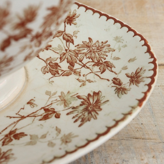 アンティーク ソーシエール MIGNARDISE フランス クレイユモントロー製