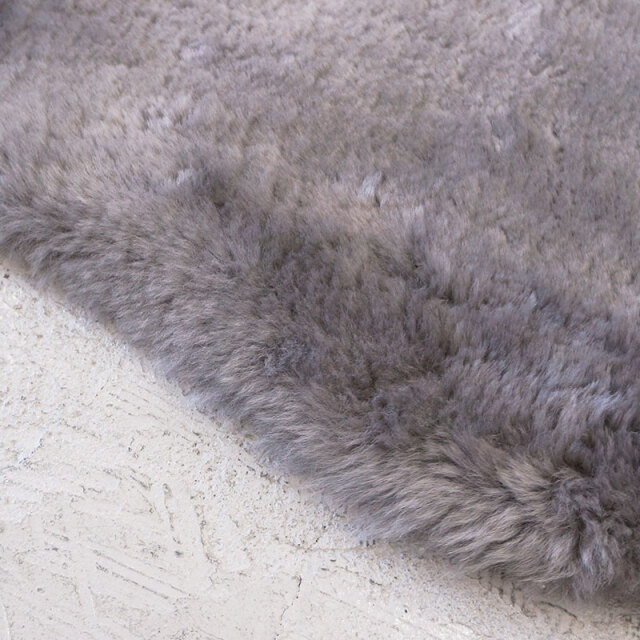 洗えるムートンラグ 2匹サイズ 180x60cm 短毛 ニュージーランド産