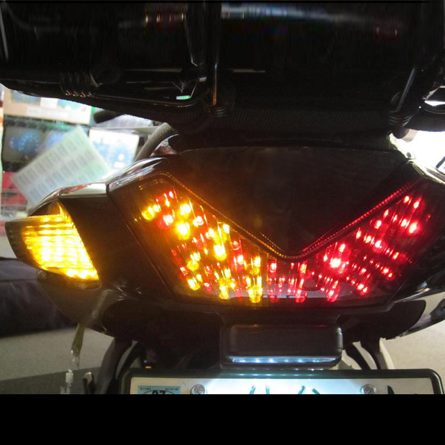 KAWASAKI ウインカー 一体型テールランプ ゼフアー400 ゼファーX カワサキ ZEPHYR400 ZEPHYRχ ZR400 純正タイプ リア ウインカー 2個