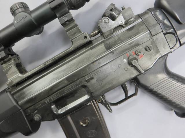 東京マルイ】SIG 551 SWAT / スコープ・マウント・リング