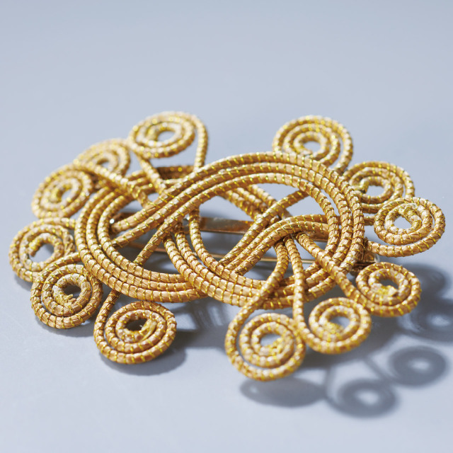 フェアトレード】ビオジュエリー ブローチ ピーコックS