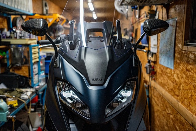 8型TMAX（2022～2024）マジカルカーボンミラー用カウルステーキット