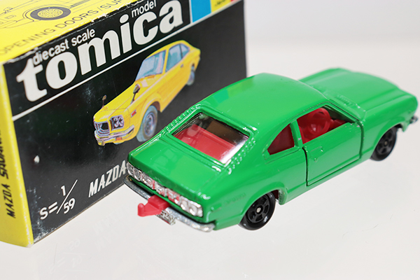 ミニカーショップ ケンボックス トミカ 黒箱☆80-1-3☆マツダサバンナ