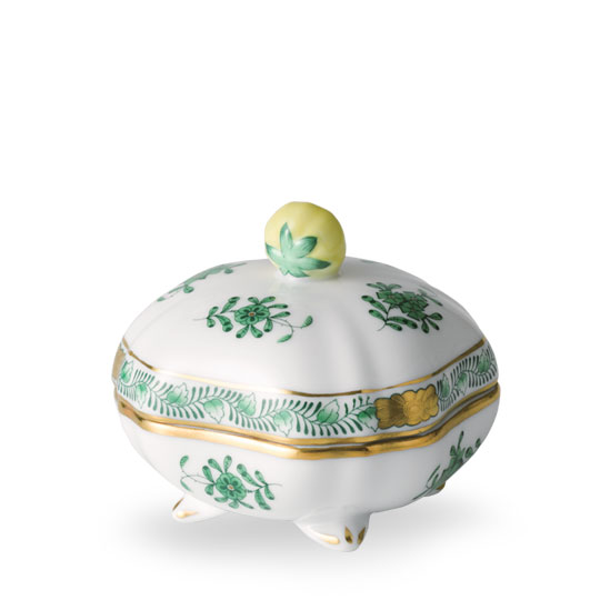 透かしボンボン入れ