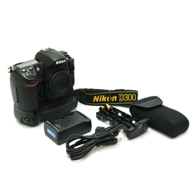 中古】ニコン デジタル一眼 D300 ・ バッテリーグリップ MB-D10【B】