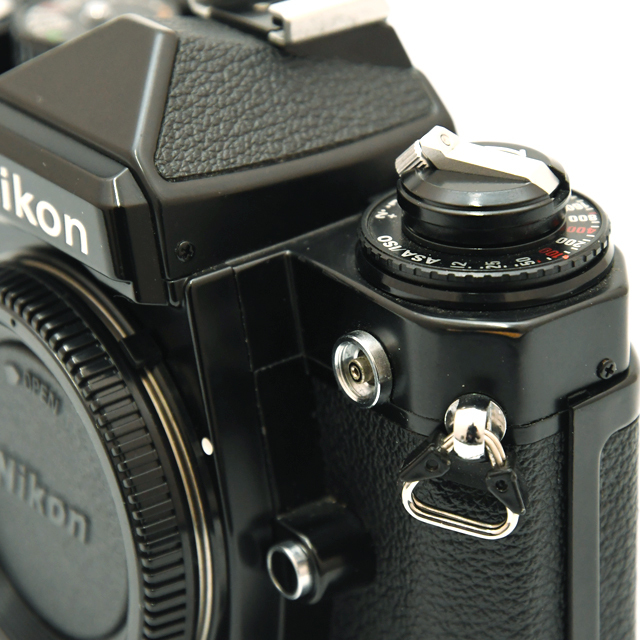 中古】フィルム一眼 ニコンFE2ブラック・データバックMF-16【AB】