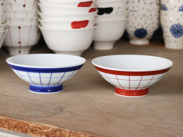 波佐見焼 光春窯 呉須巻・朱巻 格子 お茶碗 | 産直！有田焼 波佐見焼