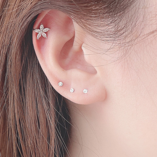 14G 16G ］大人可愛いクリスタルCzフラワー軟骨ピアスボディピアス 0347