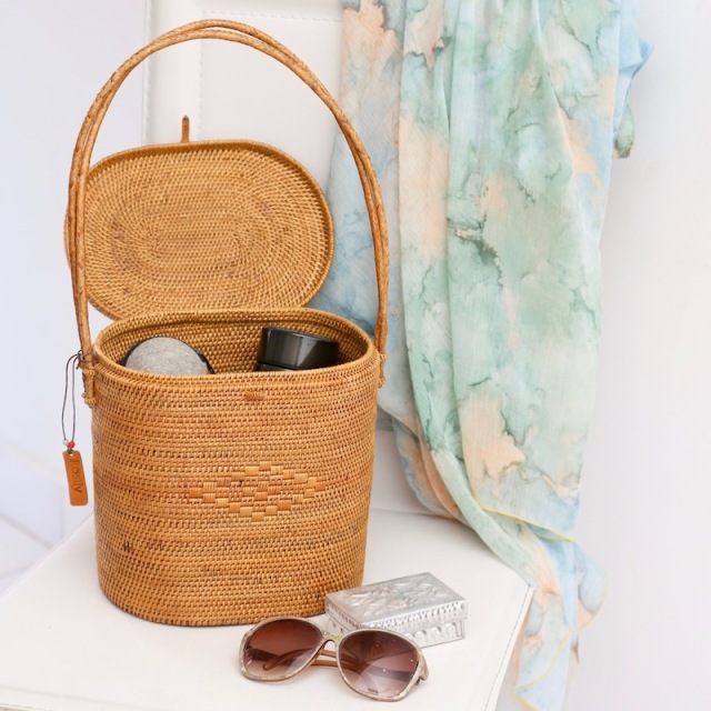 オーバル蓋付バッグ (NAB531) Rosily(ロージリー) バリ島 アタバッグ