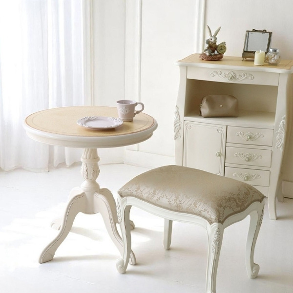 ヨーロピアンクラシック ラウンドサイドテーブル(コーヒーテーブル