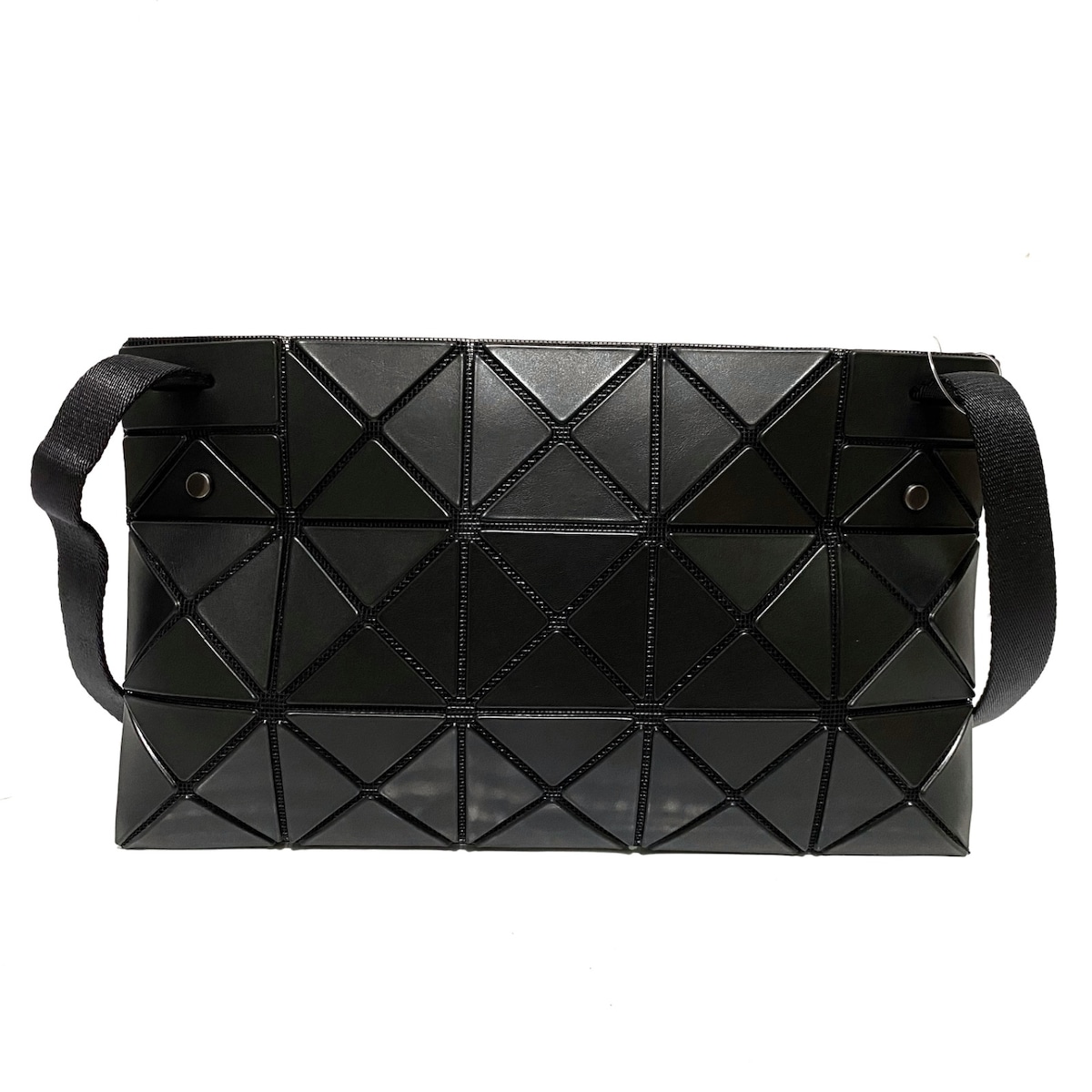 バオバオイッセイミヤケ/ショルダーバッグ/ルーセント マット/黒/PVC