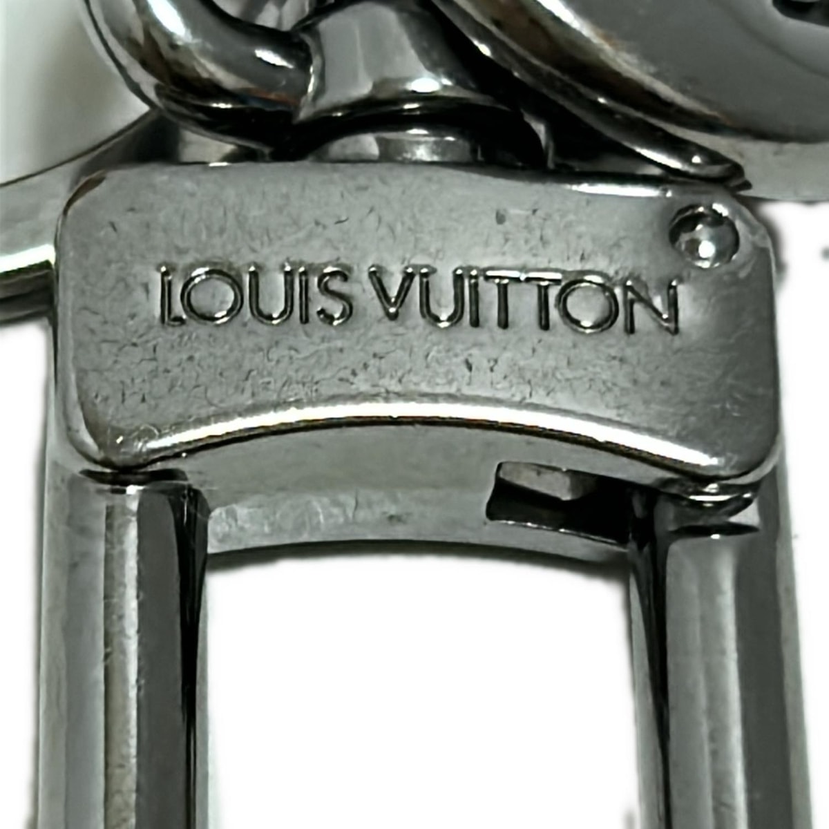 ルイヴィトン キーホルダー(チャーム)美品 ポルトクレドラゴンヌ