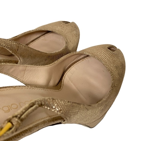 セルジオロッシ サンダル 37 レディース - ベージュ×シルバー