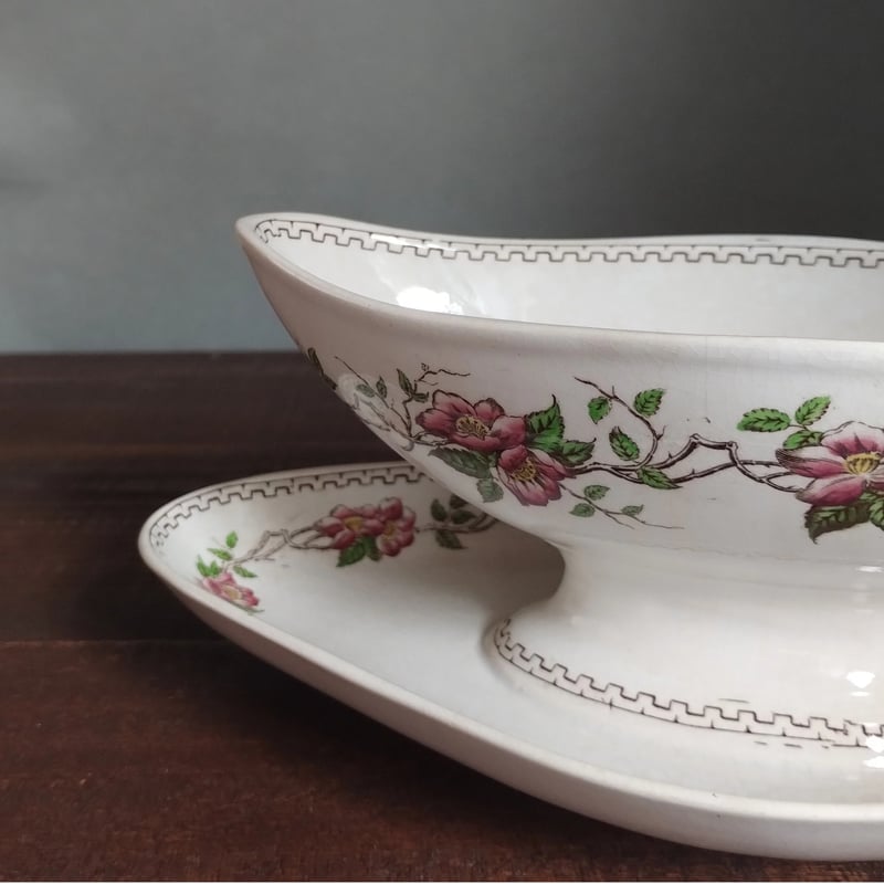 フランスアンティーク サルグミンヌのソーシエール | フランス