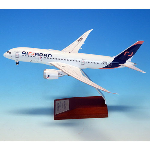 1：200 BOEING 787-8 JA803A Air JAPAN 新塗装 完成品