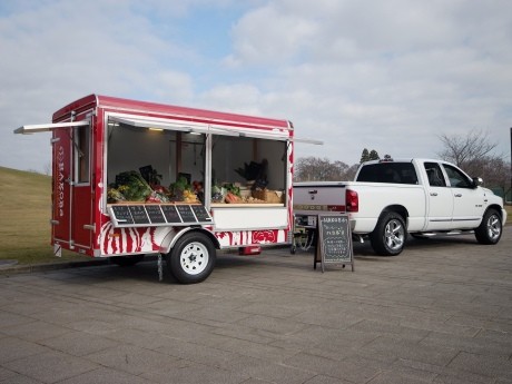 横浜公園で「開港記念バザー」-被災地から移動販売トレーラーも
