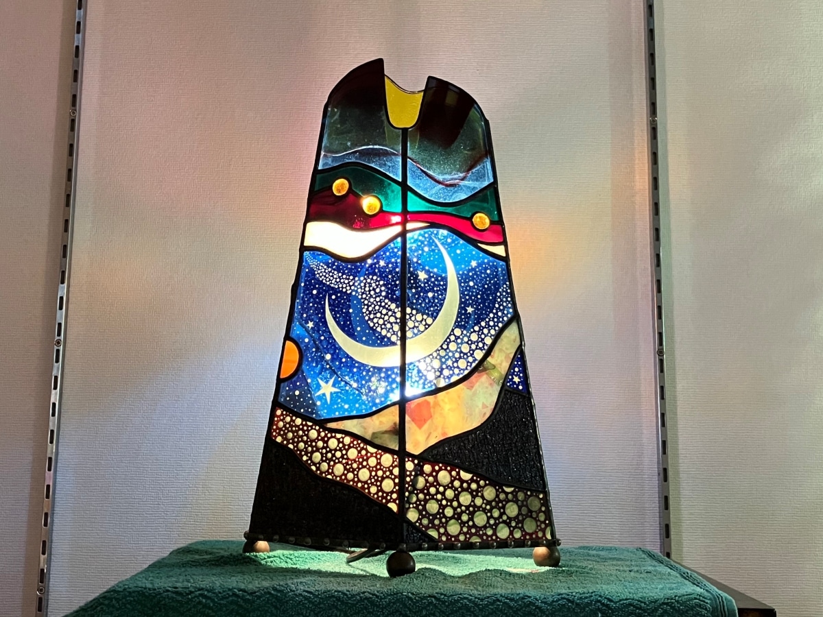 満点の星空を表現した作品「宙（そら）」 - 秋田経済新聞