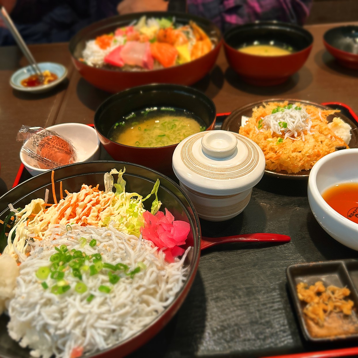 しらす問屋 とびっちょ 参道店(藤沢市その他/その他グルメ