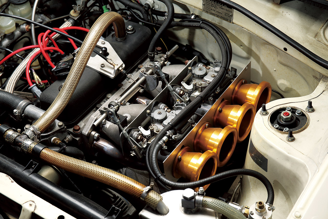 中身はガチ150ps！ TRDステージ3の4K型エンジンを直立化｜1979年式