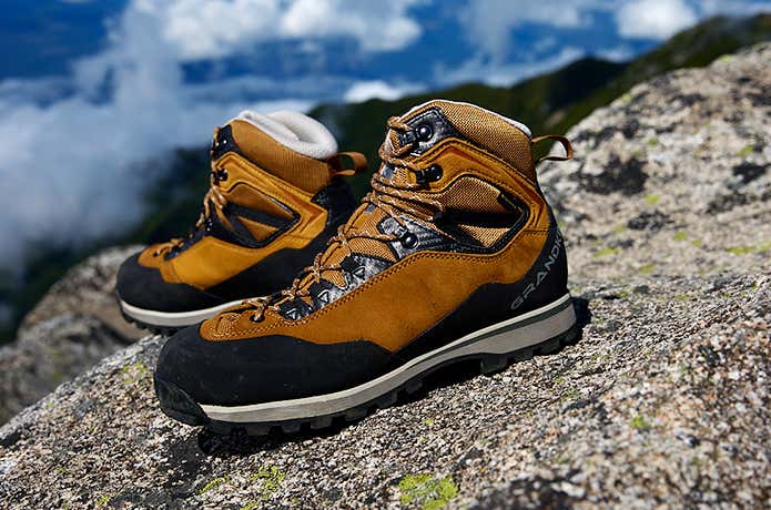 本格登山を始めるならこれ！」キャラバン・グランドキングシリーズの