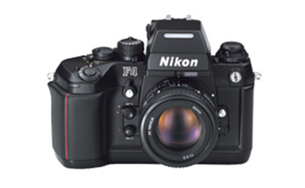 Debut of Nikon F4 | Camera Chronicle | Nikon Consumer