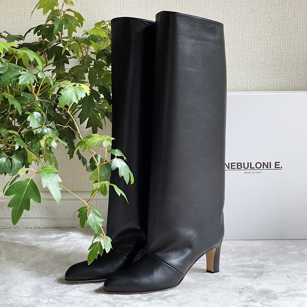 ネブローニのロングブーツ30%オフで購入☆ワードローブを変えてしまう