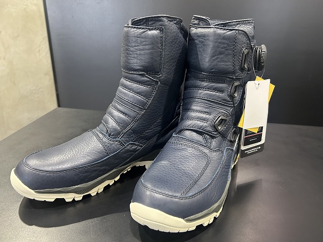 一部サイズのみ＞ガルドブーツ ネイビー入荷！：KUSHITANI 三鷹店