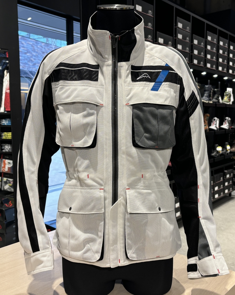 入荷速報】K-2439 フルメッシュロングジャケット：KUSHITANI 大阪店