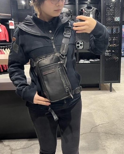 商品紹介】K-3578 2WAYレッグバッグII は癖になるバッグ！：KUSHITANI