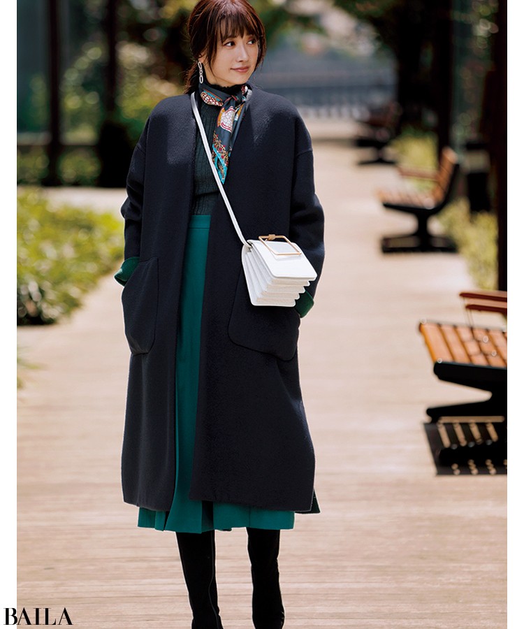 さりげなく裏地で華やぐ！＜エンフォルド＞のソフトリバーコート