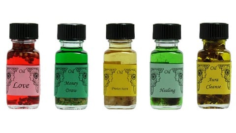 アンシェントメモリーオイル使い方ナビ