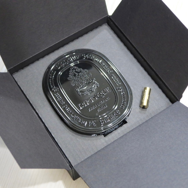 香水としてもアクセサリーとしても使える！ディプティックの