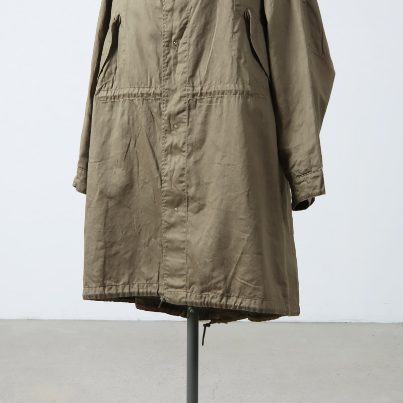 Veritecoeur (ヴェリテクール) フィッシュテールパーカー