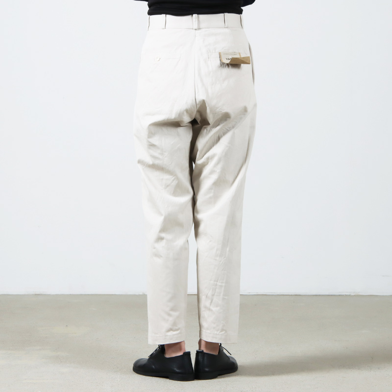 YAECA (ヤエカ) CHINO CLOTH PANTS WIDE TAPERED / チノクロスパンツ