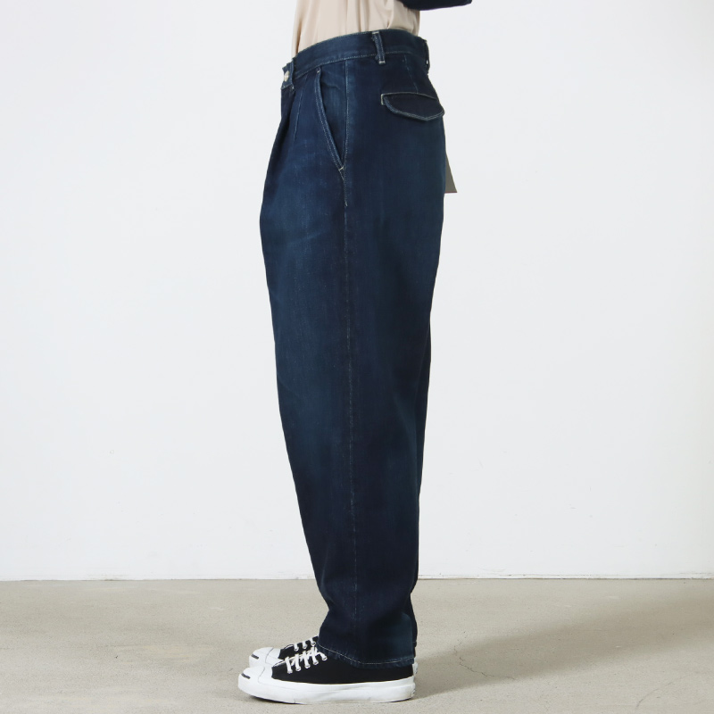 Graphpaper (グラフペーパー) Selvage Denim Two Tuck Tapered Pants