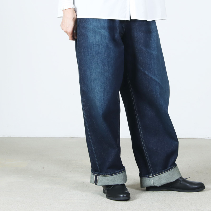 Graphpaper (グラフペーパー) Selvage Denim Two Tuck Pants -DARK
