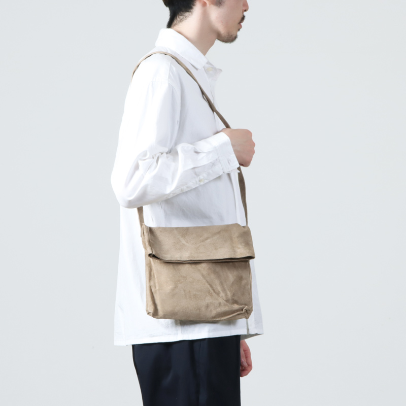 Hender Scheme (エンダースキーマ) pig flap shoulder bag small
