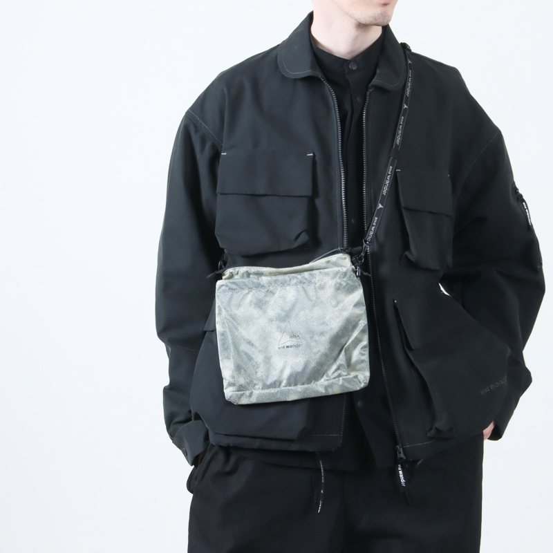 and wander (アンドワンダー) ROA sil printed sacoche / ロアシル