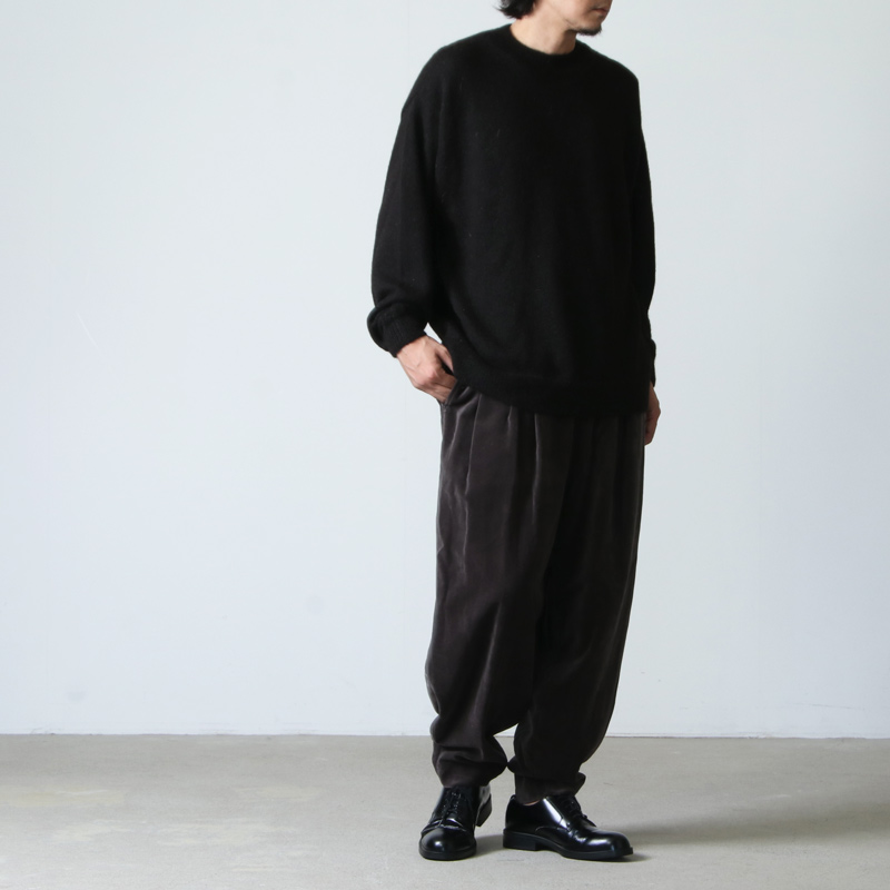 COMOLI (コモリ) ブラックアルパカ クルーネックニット