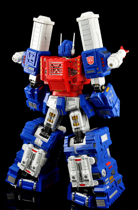 AmiAmi [Character & Hobby Shop] | ULTIMETAL UM-02 Ultra Magnus