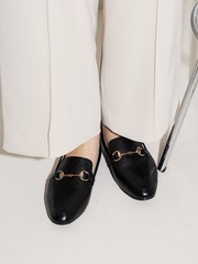 REMME／レメ】ゴムストラップフラットシューズ｜OUTLET / アウトレット