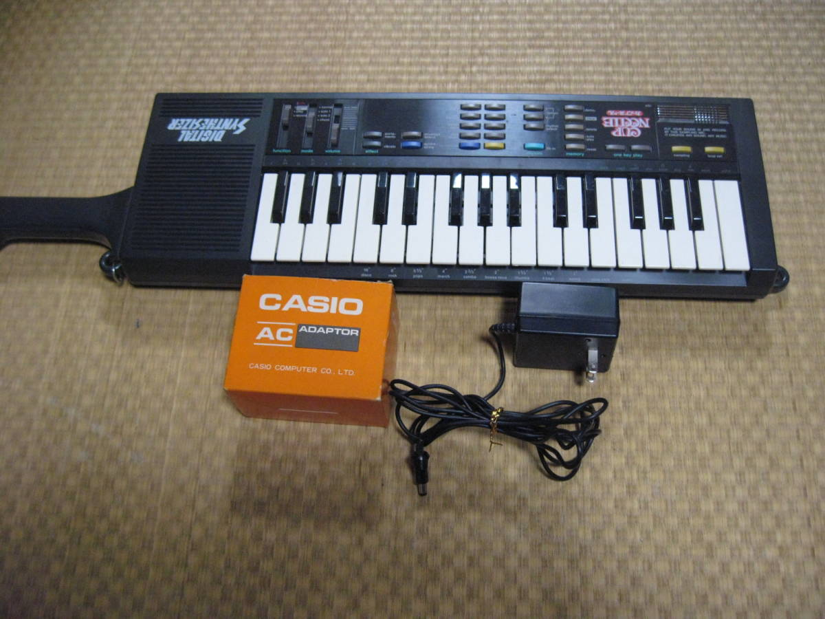 カップヌードル シンセサイザー CASIO カップヌードル景品 ミニシンセ