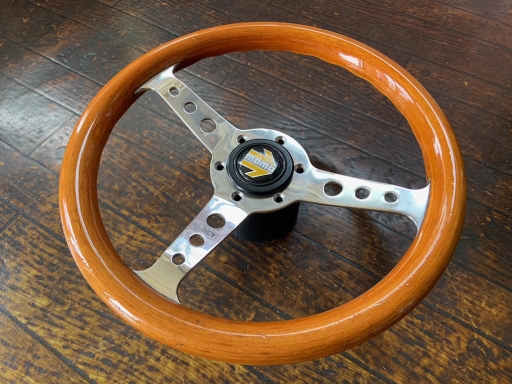 MOMO Super INDY ステアリング 310mm MOMO Super INDY ステアリング