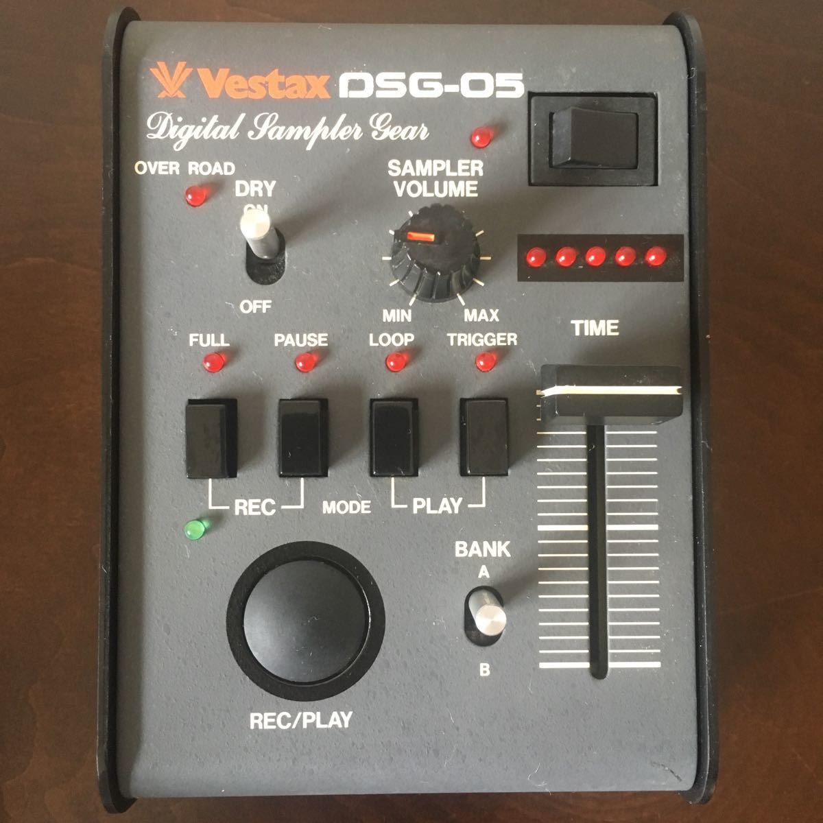 中古vestax DDG-1 デジタルディレイ エフェクター 中古vestax DDG
