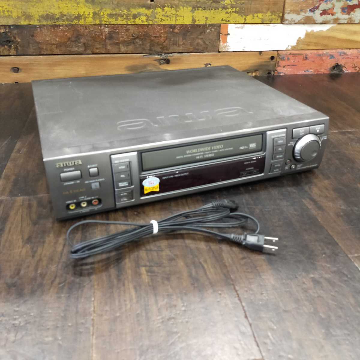 〇 ジャンク aiwa アイワ ビデオデッキ ワールドワイドVHSデッキ HV