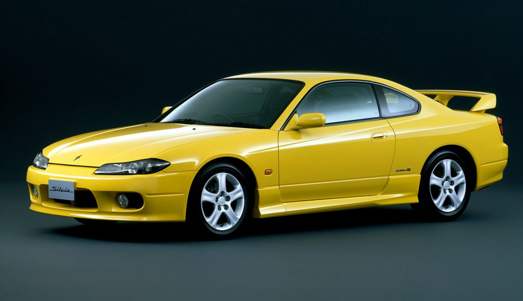 排ガス規制のあの時代を生き延びた、”ニュークラシック”なスポーツカー