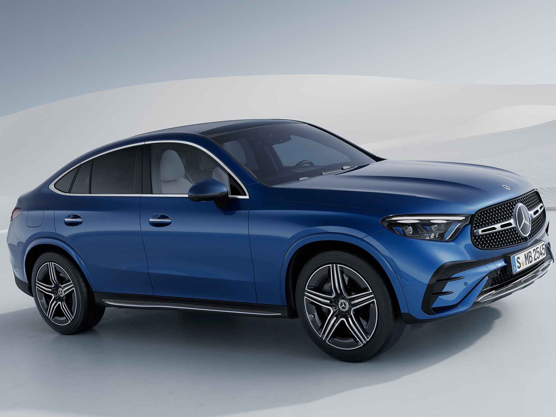 メルセデス・ベンツ「GLC クーペ」初のフルモデルチェンジ！プレミアム