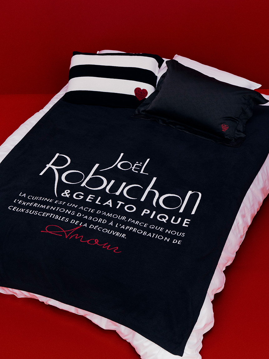 JOEL ROBUCHON】【Sleep】スムーズィージャガードマルチカバー